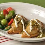 EMPANADAS
Fresh delectably seasoned and inspired Mexican meat fillings in a hand crimped flaky pastry crust.